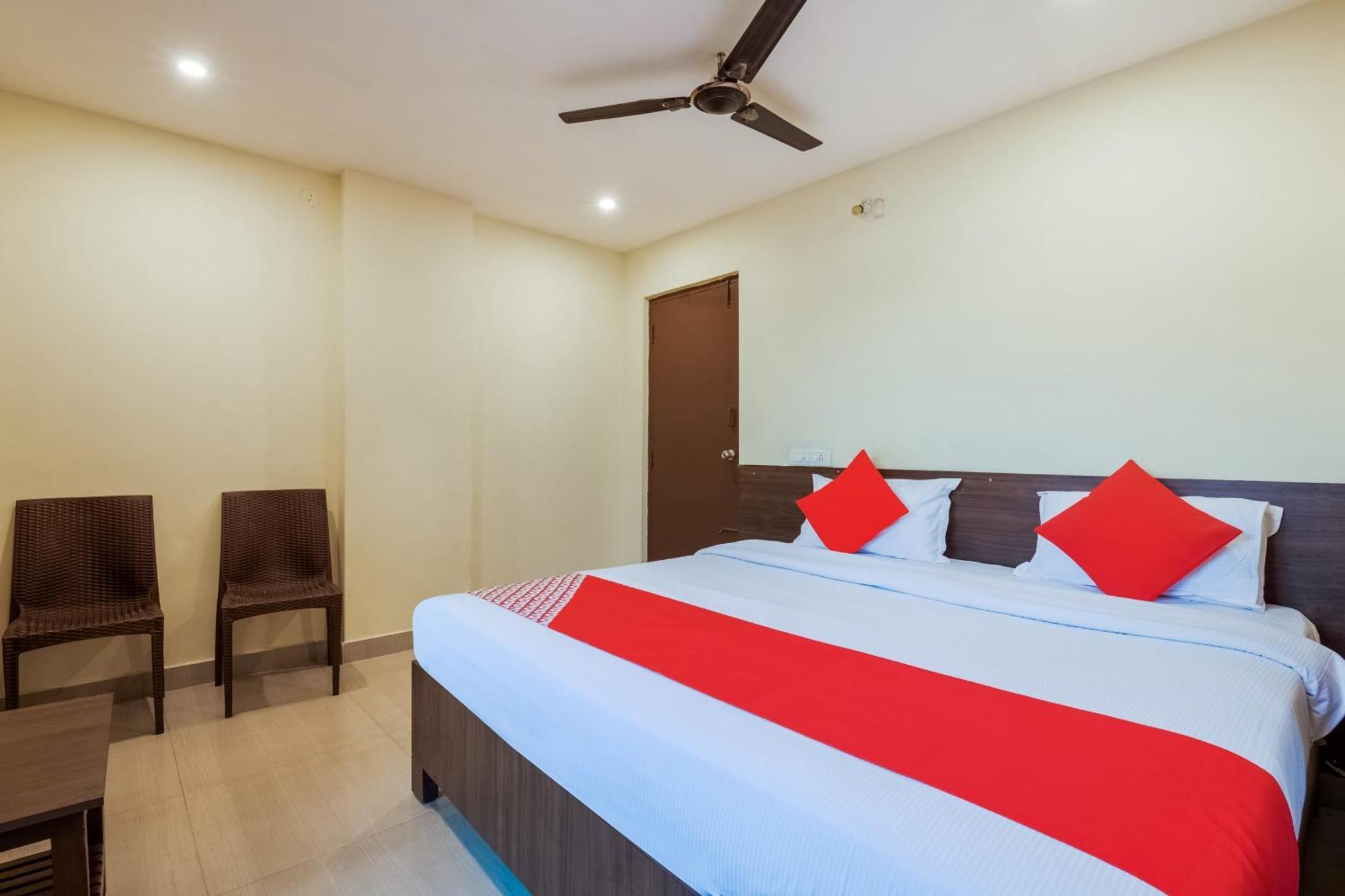 Hotel O Anu Grand Višákhapatnam Exteriér fotografie